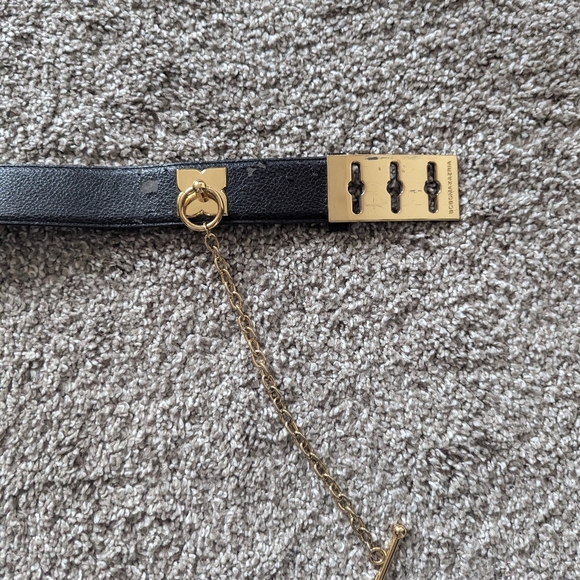 BCBG Toggle Belt - Picture 3 of 10